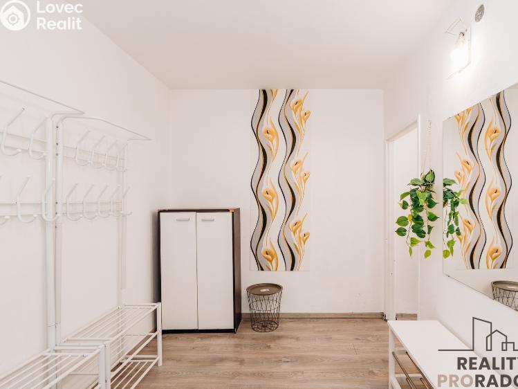 Prodej bytu 3+1 Hodonín, Národní třída 3573/63 č. 15