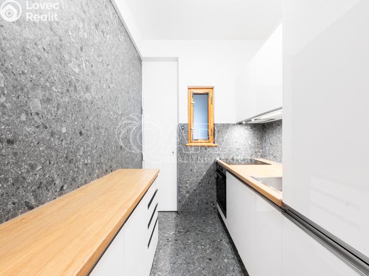 Оренда квартири 1+KK Praha, Komunardů 430/10 č. 3