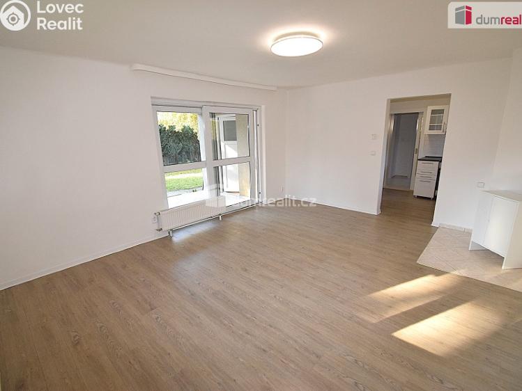 Pronájem rodinného domu Jesenice, Na Veselí č. 6