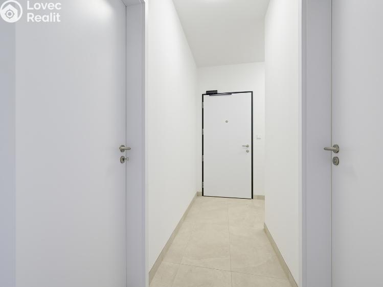 Pronájem bytu 2+KK Praha, Vladimíra Kobranova 1059/4 č. 7