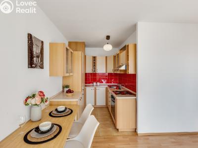 Sale apartment 2+KK Praha, Zelenohorská č. 3