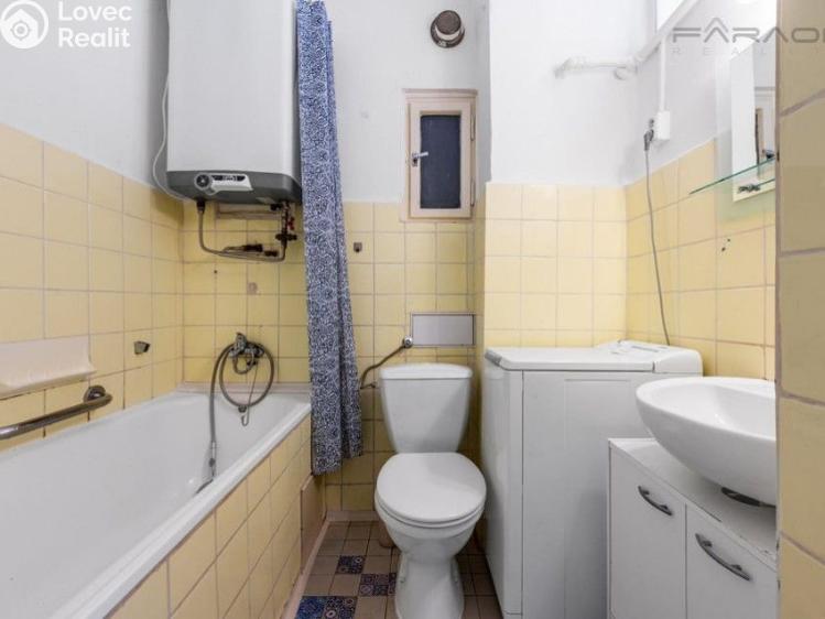 Prodej bytu 1+1 Praha, Vykáňská č. 7