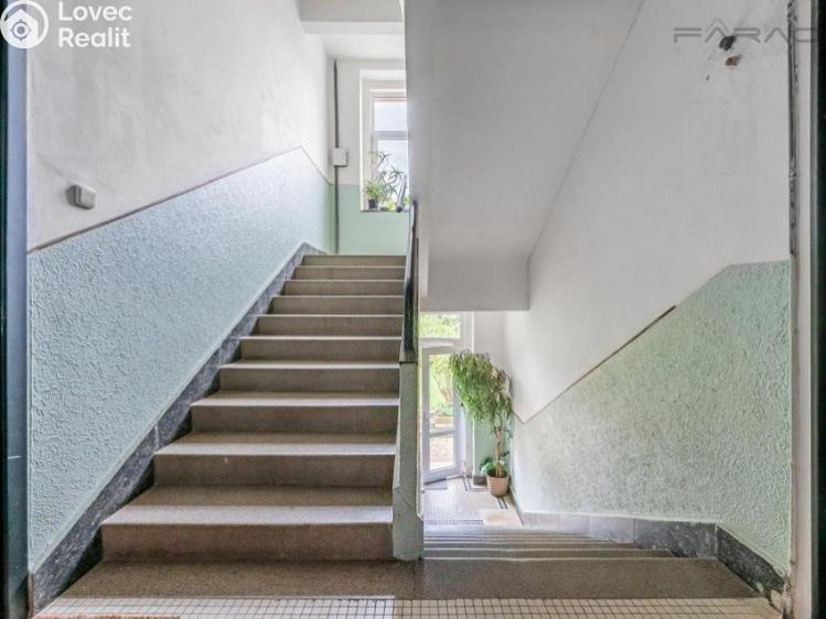 Prodej bytu 1+1 Praha, Vykáňská č. 8