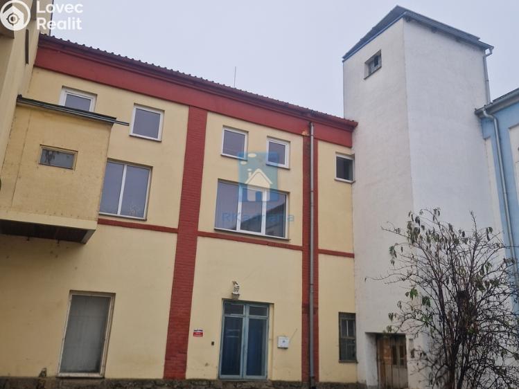 Продажа производственного цеха Klatovy, Franty Šumavského č. 7