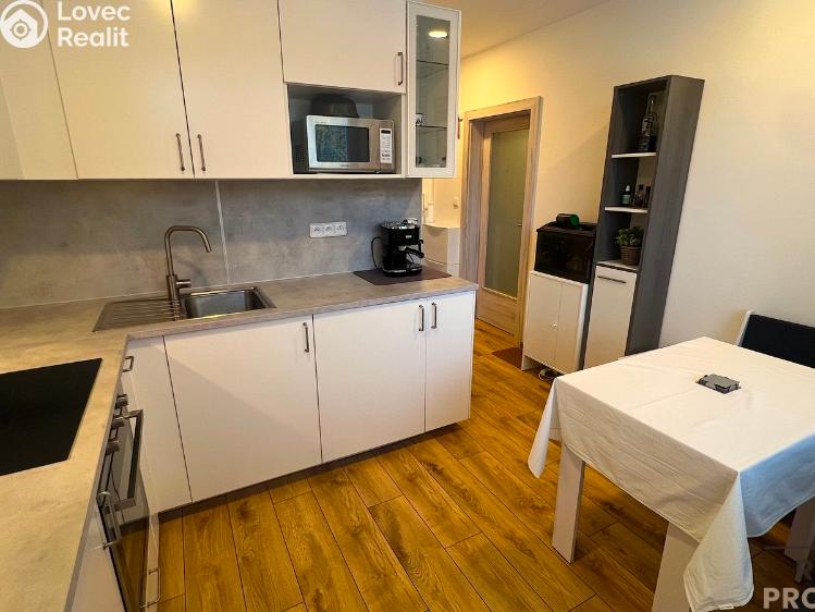 Prodej bytu 1+1 Brno, Bellova č. 8