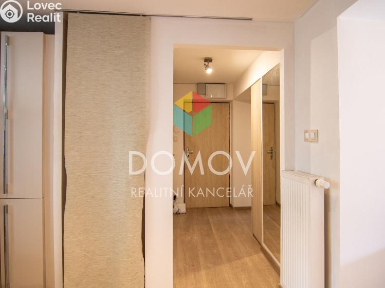 Pronájem bytu 2+1 Beroun, Kpt. Jaroše 1047/3 č. 9