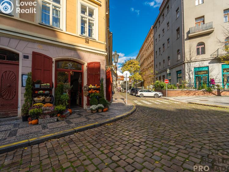 Prodej bytu 2+KK Praha, Kozí 803/12 č. 25