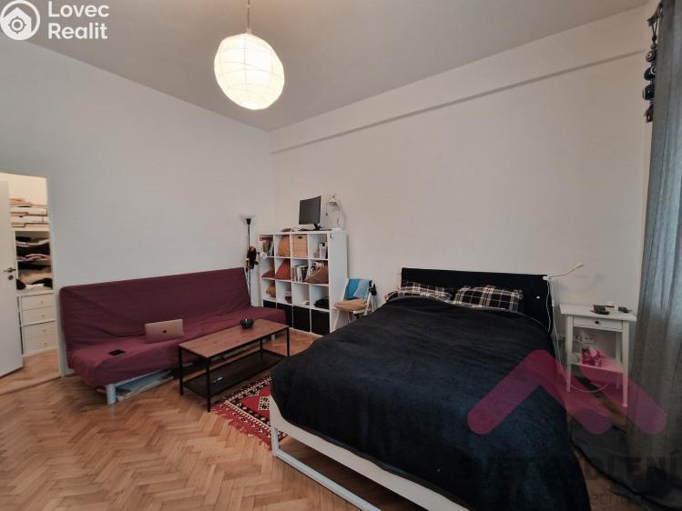 Pronájem bytu 1+1 Praha, Kouřimská č. 6