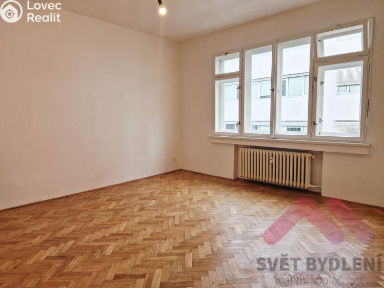 Pronájem bytu 1+1 Praha, Kouřimská č. 2