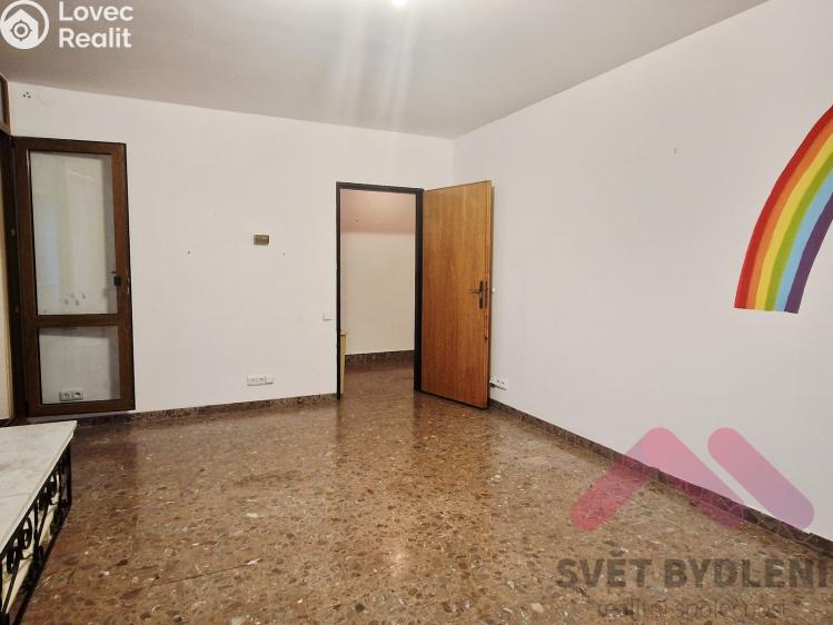 Pronájem bytu 2+1 Praha, Oválová č. 8