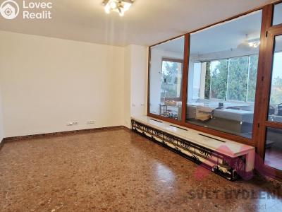 Rent apartment 2+1 Praha, Oválová č. 1