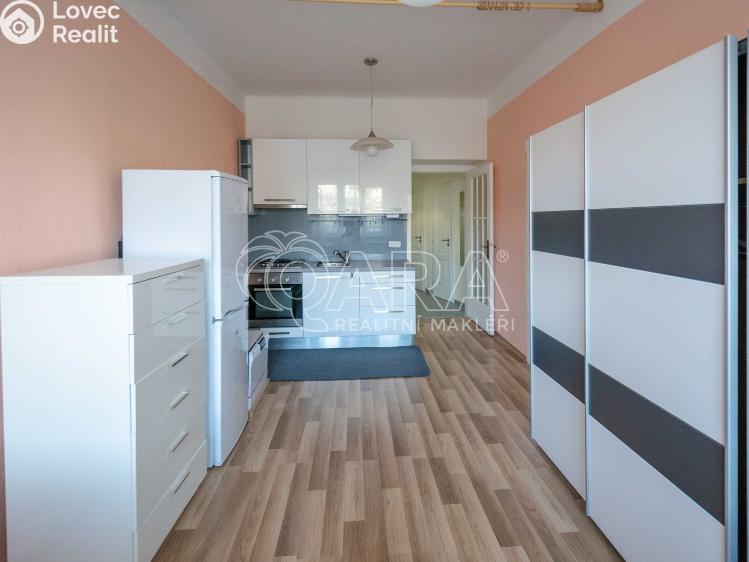 Pronájem bytu 2+KK Praha, U libeňského pivovaru 1027/31 č. 5