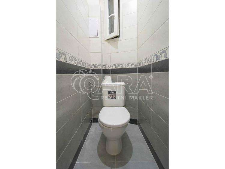 Pronájem bytu 2+KK Praha, U libeňského pivovaru 1027/31 č. 12