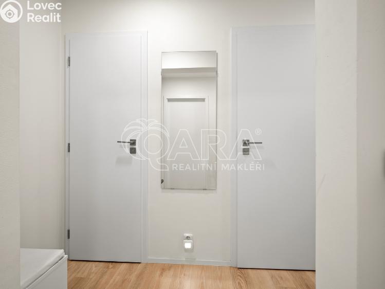 Pronájem bytu 3+1 Praha, Střekovská 1341/8 č. 15