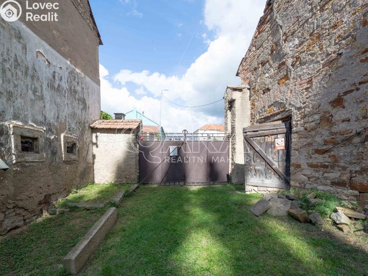 Prodej stavebního pozemku Zápy č. 10