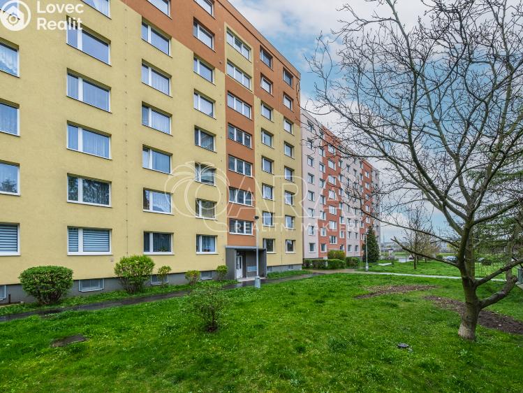 Pronájem bytu 3+1 Praha, Dobratická 522 č. 27