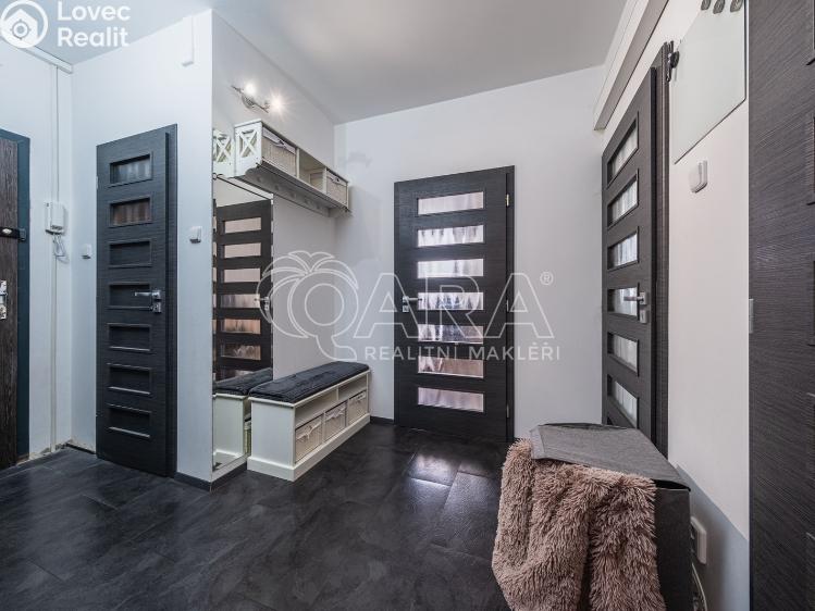 Pronájem bytu 3+1 Praha, Dobratická 522 č. 2