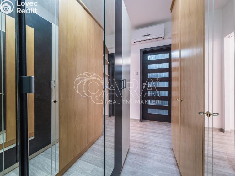 Pronájem bytu 3+1 Praha, Dobratická 522 č. 16