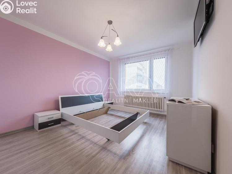 Pronájem bytu 3+1 Praha, Dobratická 522 č. 18