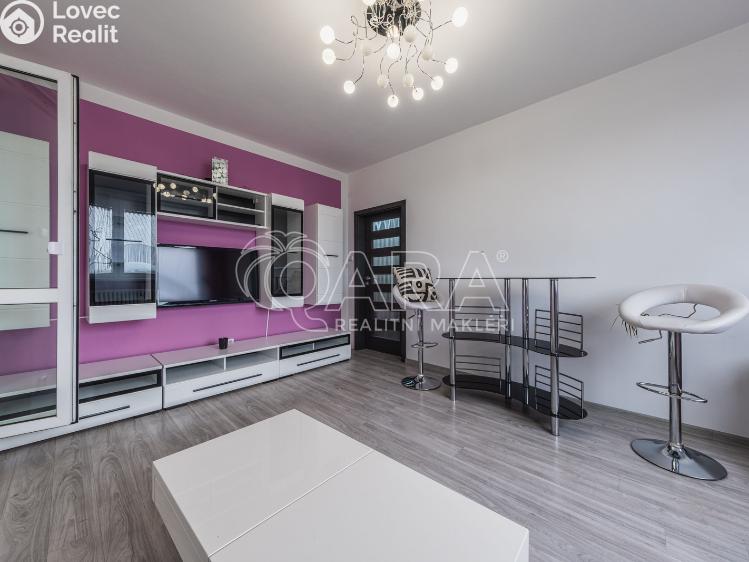 Pronájem bytu 3+1 Praha, Dobratická 522 č. 21