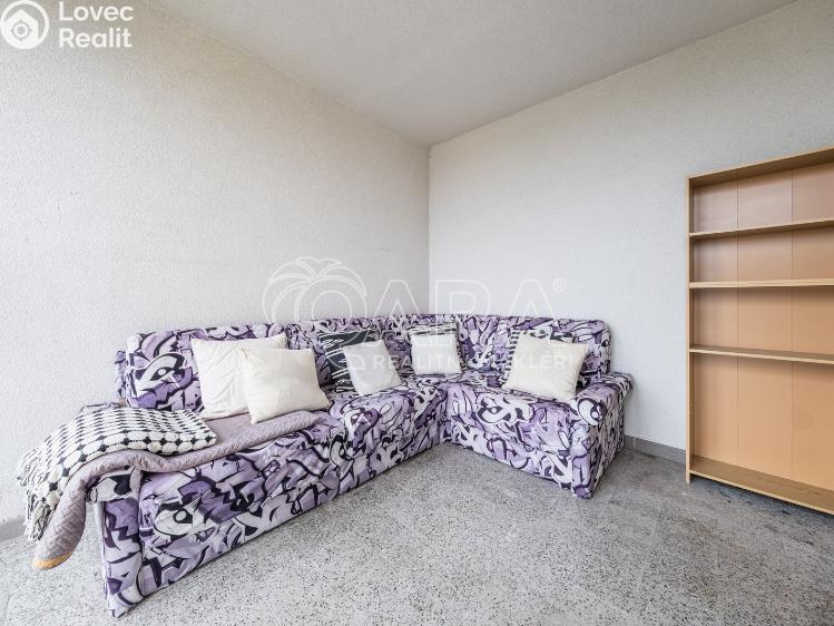 Pronájem bytu 3+1 Praha, Dobratická 522 č. 25