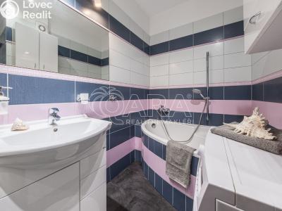 Pronájem bytu 3+1 Praha, Dobratická 522 č. 3