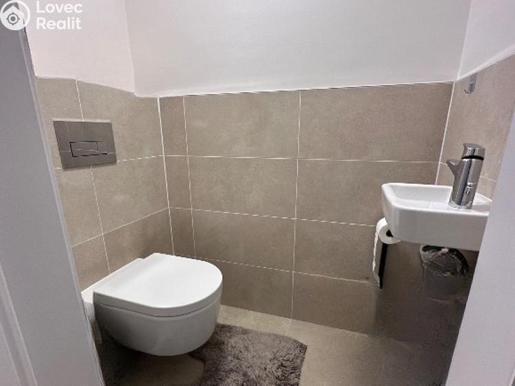 Pronájem bytu 4+KK Praha 5, Smíchov, Albrightové 3410/2 č. 17