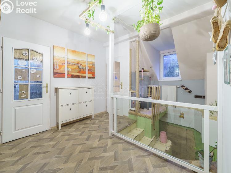 Prodej bytu 4+KK Karlovy Vary, Pražská silnice č. 7