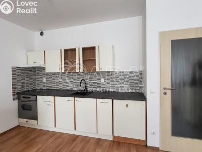 Prodej bytu 1+KK Milovice, Armádní 876 č. 2