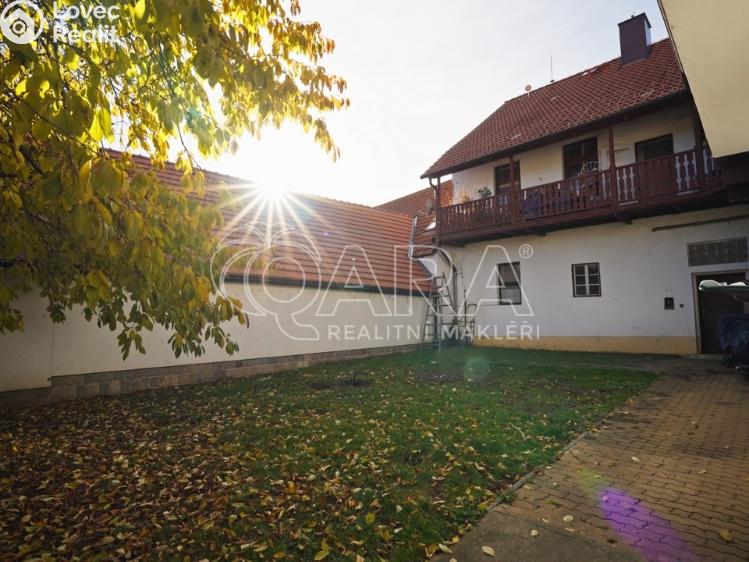 Prodej bytu 3+1 Křemže, Náměstí 14 č. 23