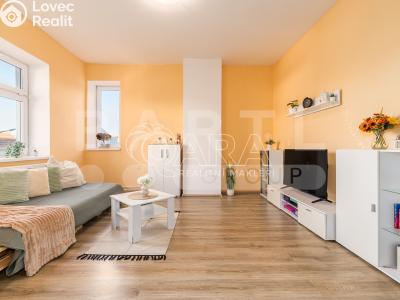 Sale apartment 3+1 Křemže, Náměstí 14 č. 2