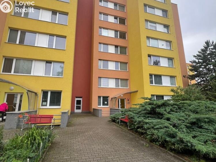 Prodej bytu 3+1 Praha, Kusého č. 12