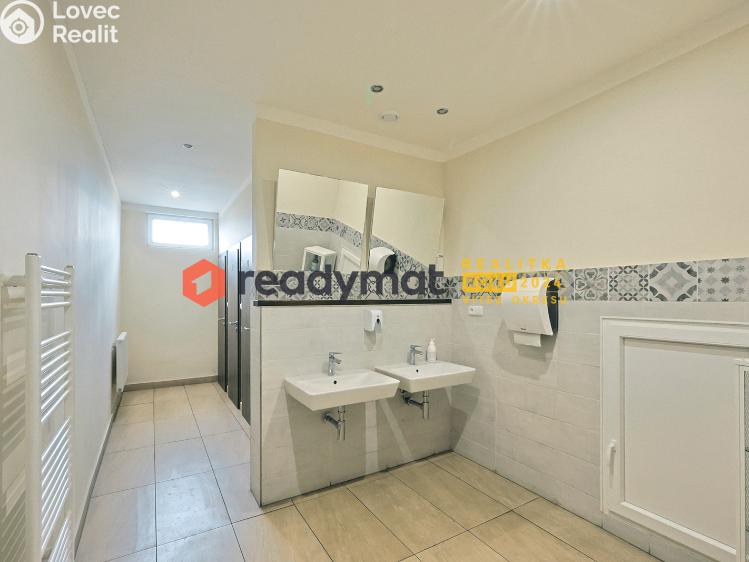 Pronájem kanceláře Bzenec, Průmyslová č. 4