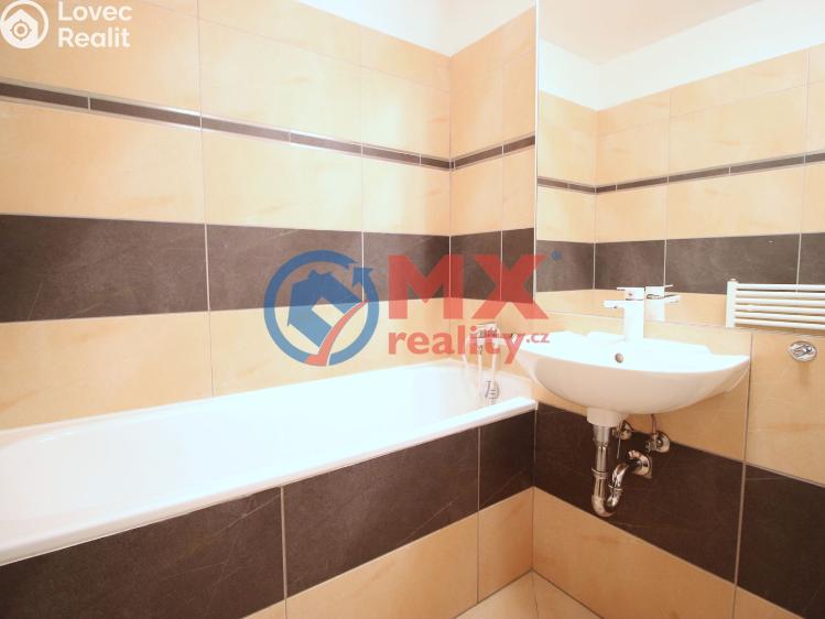 Rent apartment 1+KK Praha, Skloněná 921/7 č. 2