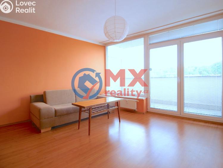 Rent apartment 1+KK Praha, Skloněná 921/7 č. 4