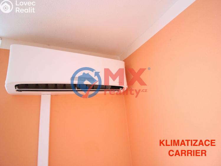 Rent apartment 1+KK Praha, Skloněná 921/7 č. 10