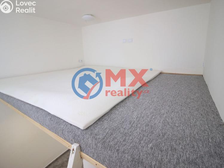 Продаж квартири 2+1 Praha, Bělocerkevská 584/25 č. 12