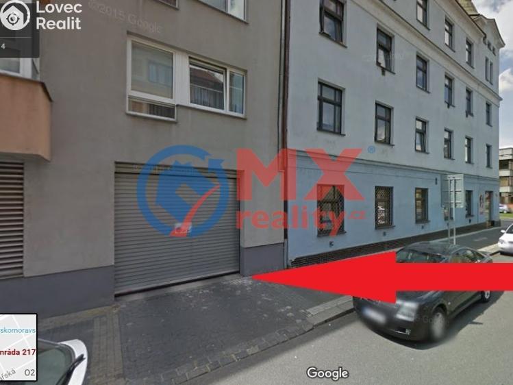 Pronájem garážového stání Praha, Kurta Konráda 2174/19 č. 2