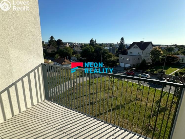 Pronájem bytu 2+KK Opava, Císařského pluku 3078/3 č. 13