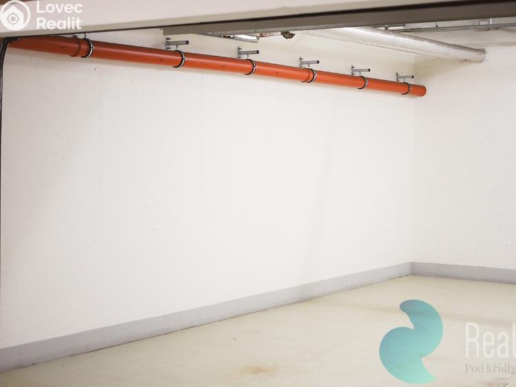 Pronájem garáže Praha, Olšanská č. 3