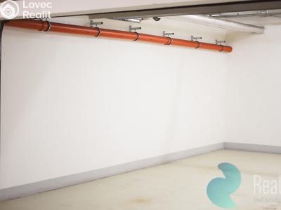 Pronájem garáže Praha, Olšanská č. 3