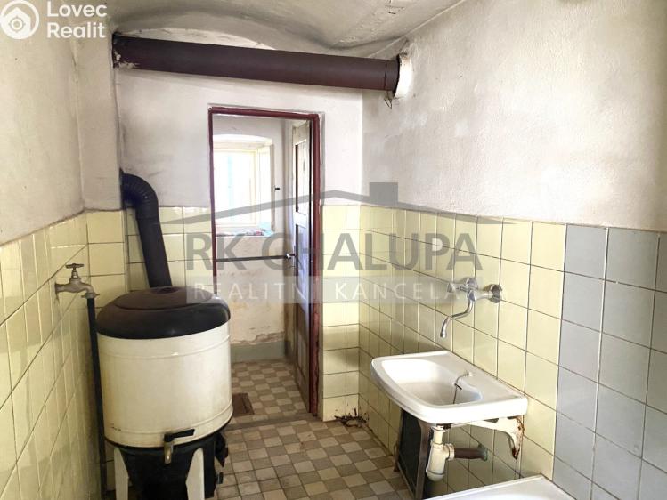 Prodej rodinného domu Číměř č. 14