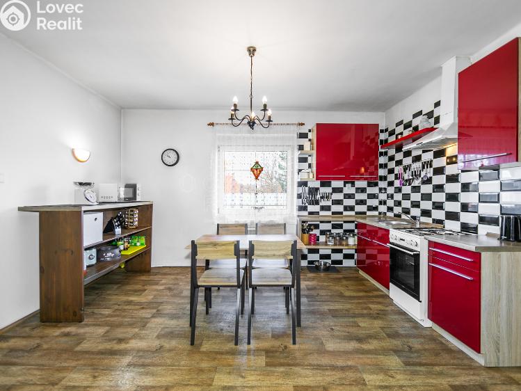 Prodej bytu 3+1 Heřmanova Huť, Tyršova č. 7