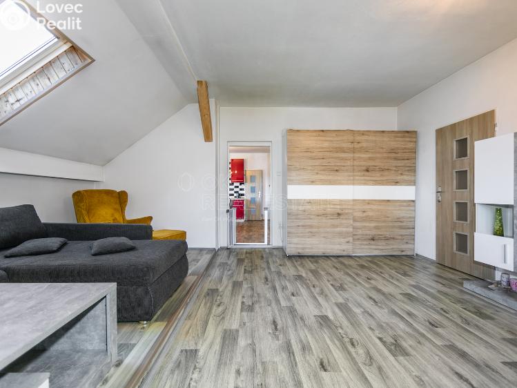 Prodej bytu 3+1 Heřmanova Huť, Tyršova č. 12