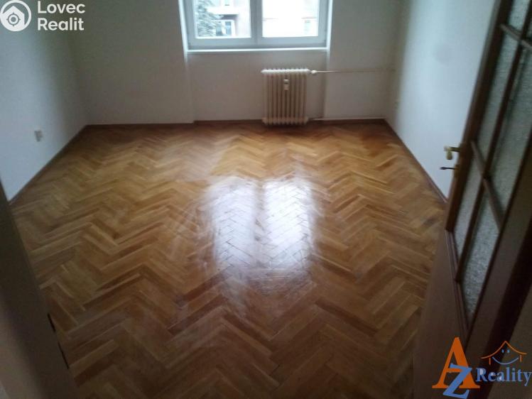 Pronájem bytu 3+1 Chomutov, Beethovenova č. 4