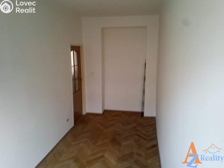 Pronájem bytu 3+1 Chomutov, Beethovenova č. 6