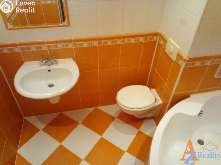 Pronájem bytu 3+1 Chomutov, Beethovenova č. 7