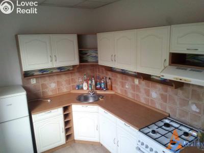 Pronájem bytu 3+1 Chomutov, Beethovenova č. 1