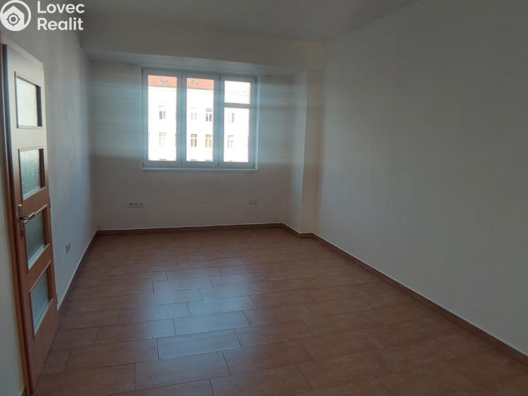 Pronájem bytu 2+1 Tábor, Farského č. 6