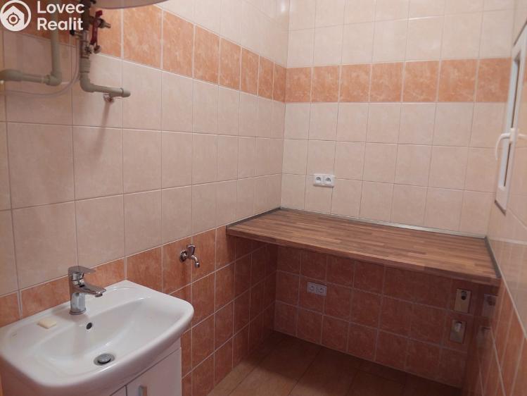 Pronájem bytu 2+1 Tábor, Farského č. 13